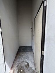 Upper Serangoon Road (D19), Shop House #555904091